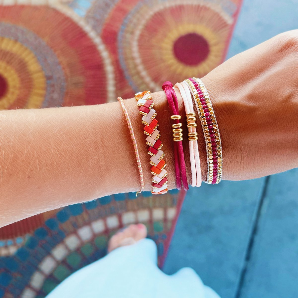 Geflochtenes Tila -Perlenarmband - Nacktfarben