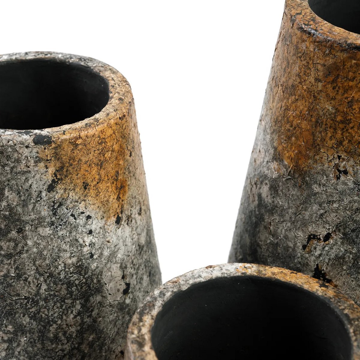 Die gruselige Vase – Antikgrau – L