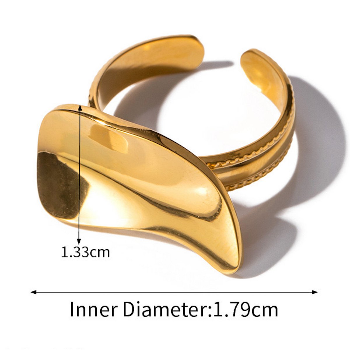 Schicker, minimalistischer Ring mit Wellenoberfläche – Größe 8