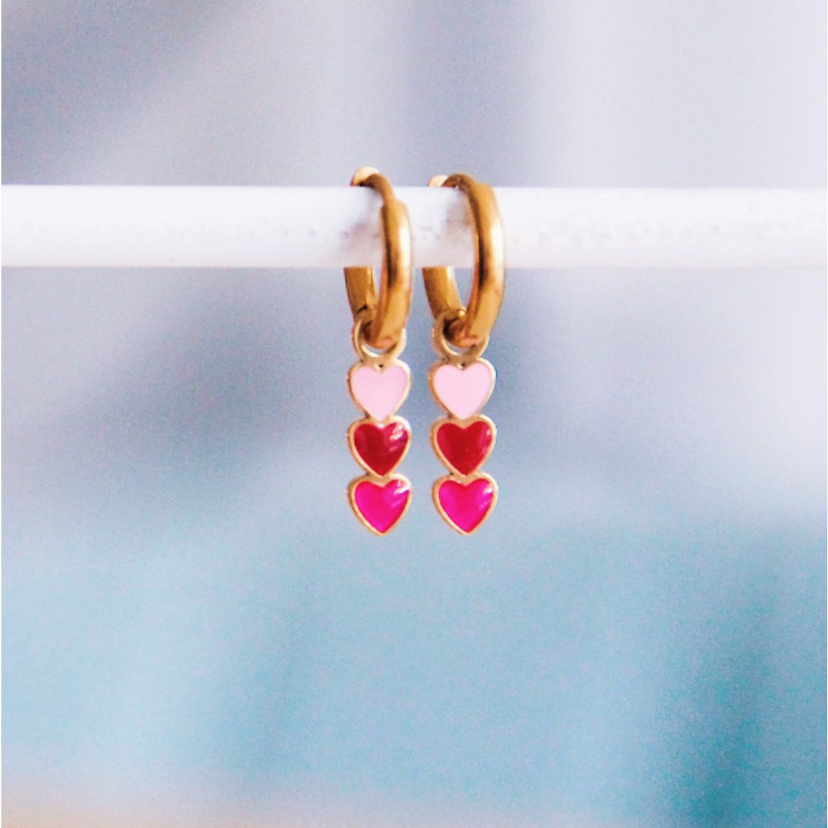 Ohrringe aus Edelstahl mit 3 Herzen - rosa Töne Damen Mode Accessoire Schmuck Edelstahl