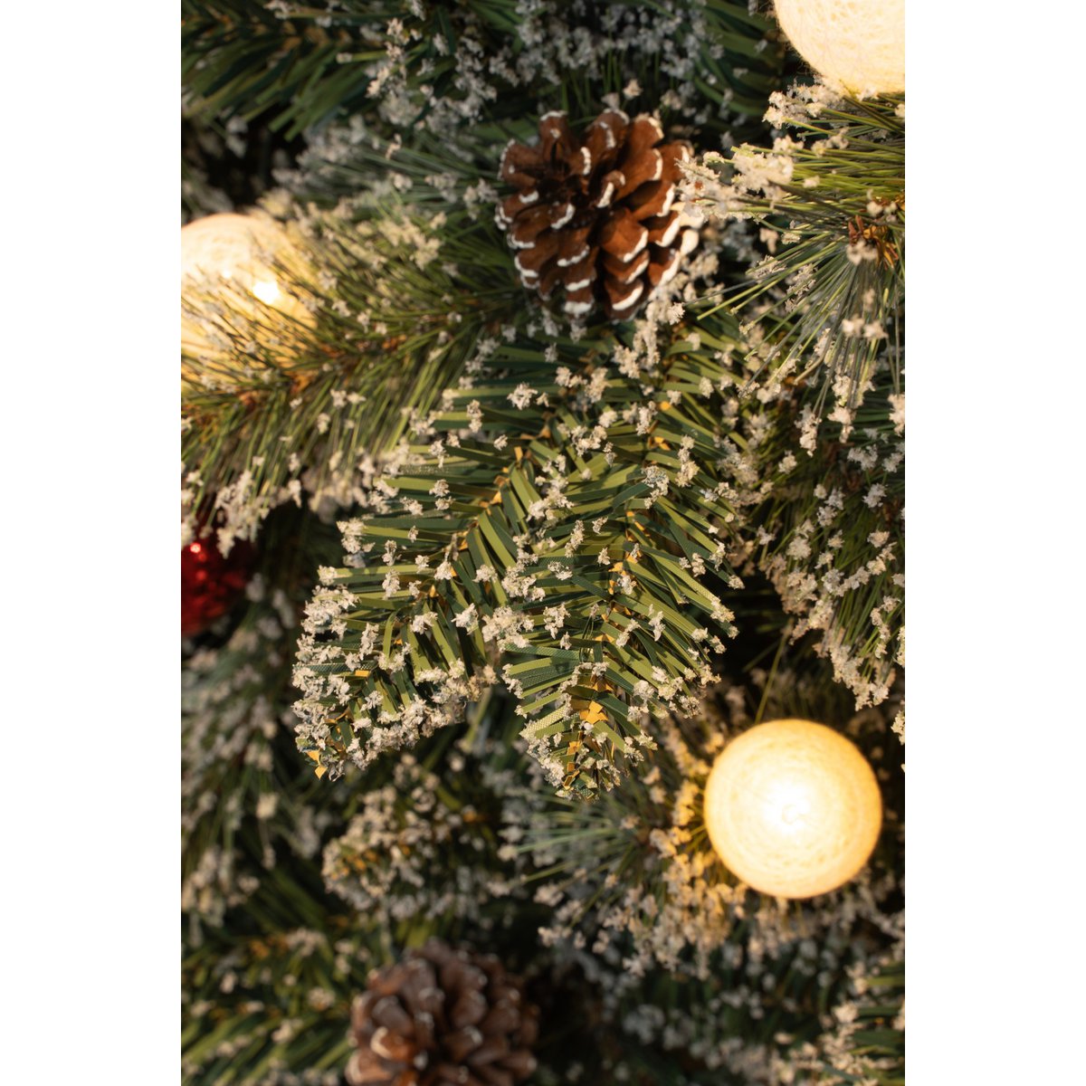 Kaprun Künstlicher Weihnachtsbaum aus Jute mit LED-Beleuchtung – H60 x Ø39 cm – Grün gefrostet, Rot