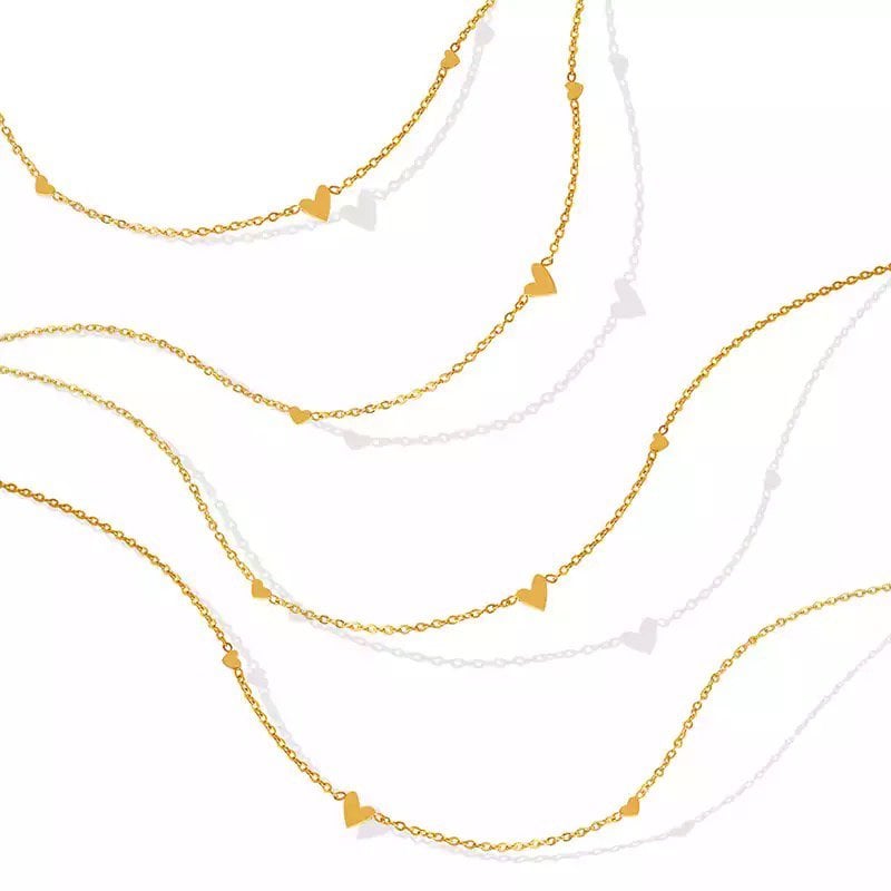 FW268 - Feine Halskette aus Edelstahl mit 3 Mini-Herzen - Gold