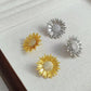 Moderne Vintage Sunflower Love Ohrstecker – Gold und Silber