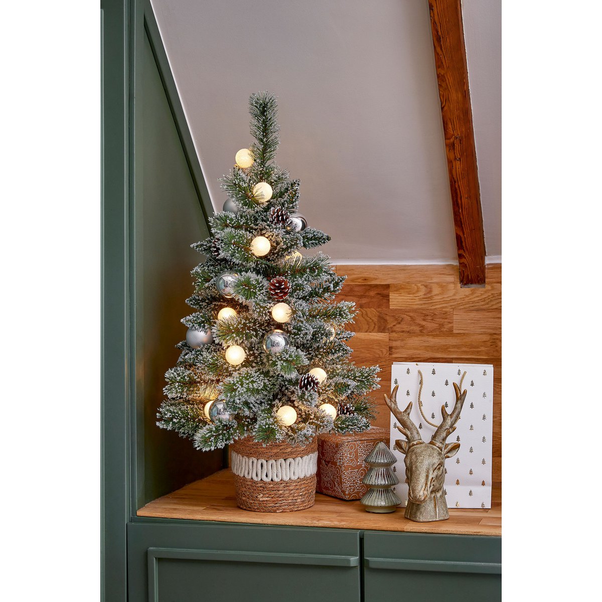 Kaprun Weihnachtsbaum im Topf mit LED -Beleuchtung und Timerfunktion - H90 cm - Grün, Silber