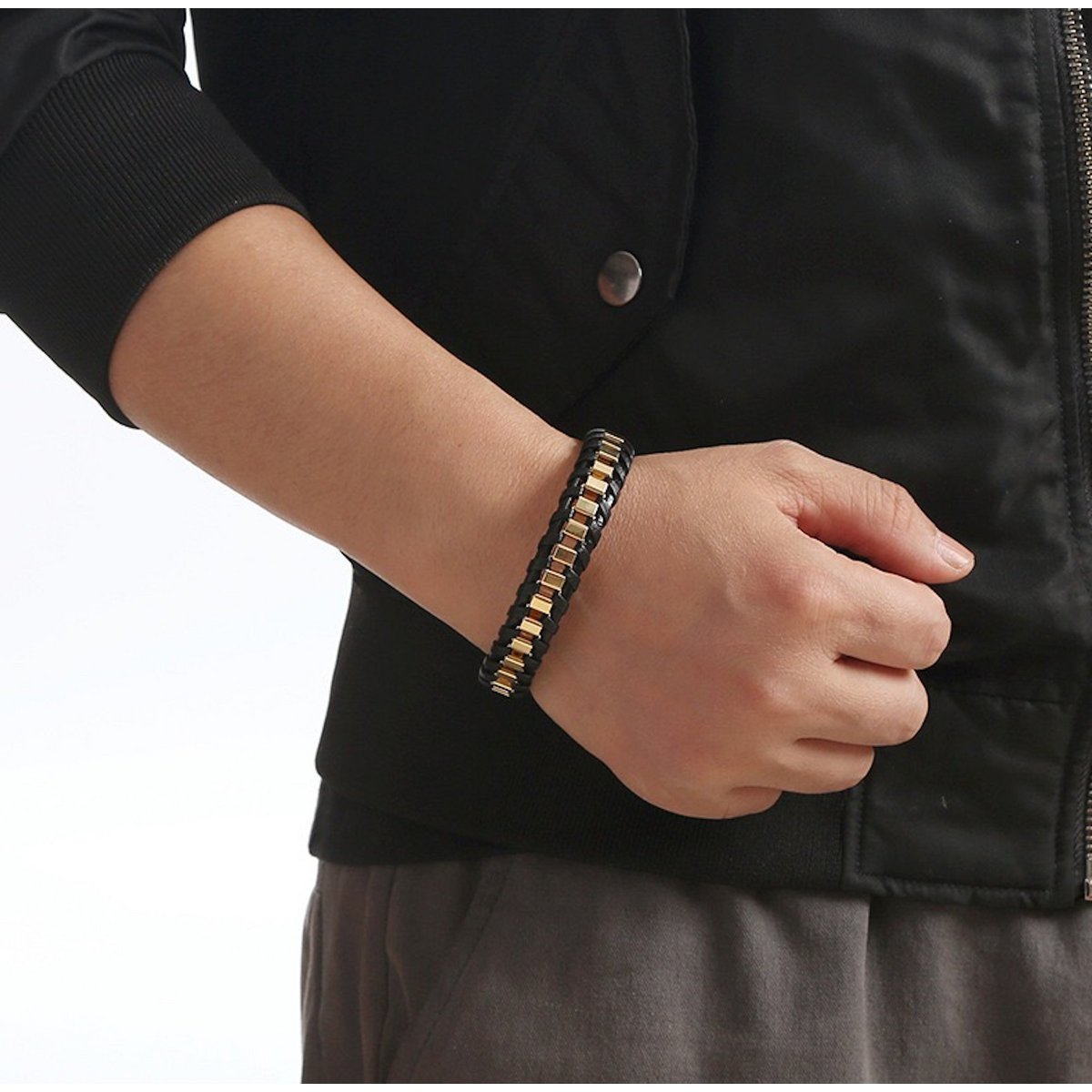 Grobes Herrenarmband aus geflochtenem Leder und Stahl