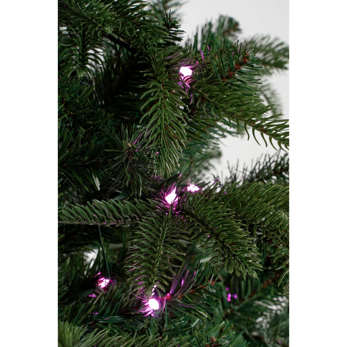 Black Box Trees Intelligente Beleuchtung Nestow Künstlicher Weihnachtsbaum  – H155 x Ø107 cm – Grün