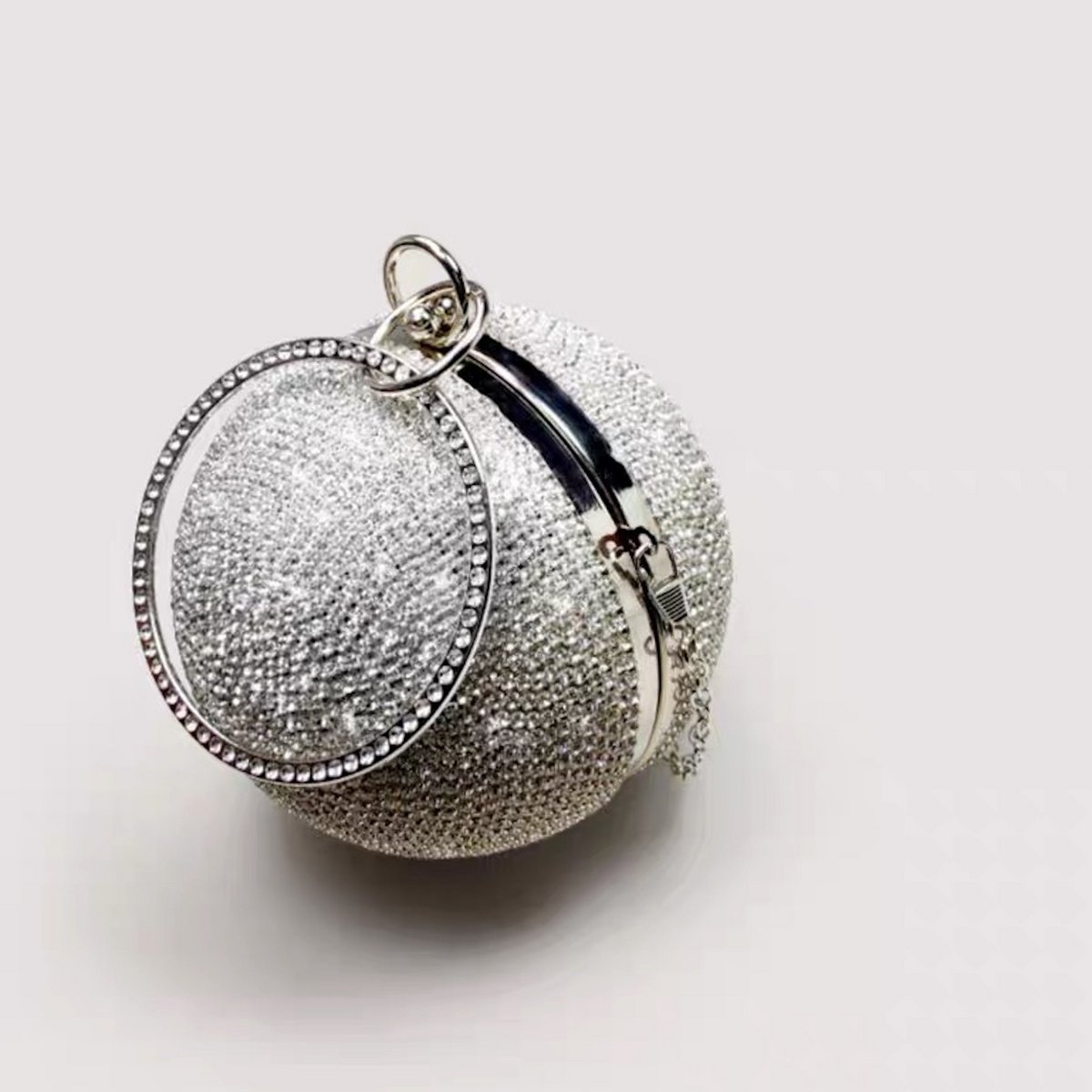 Luxuriöse Ball-Clutch – Bling-Bling-Diamanten – Gold und Silber