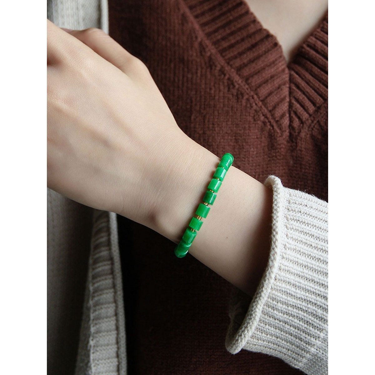 Minimalistisches, leuchtend grünes Jadeperlen-Armband – AAAA-Qualität