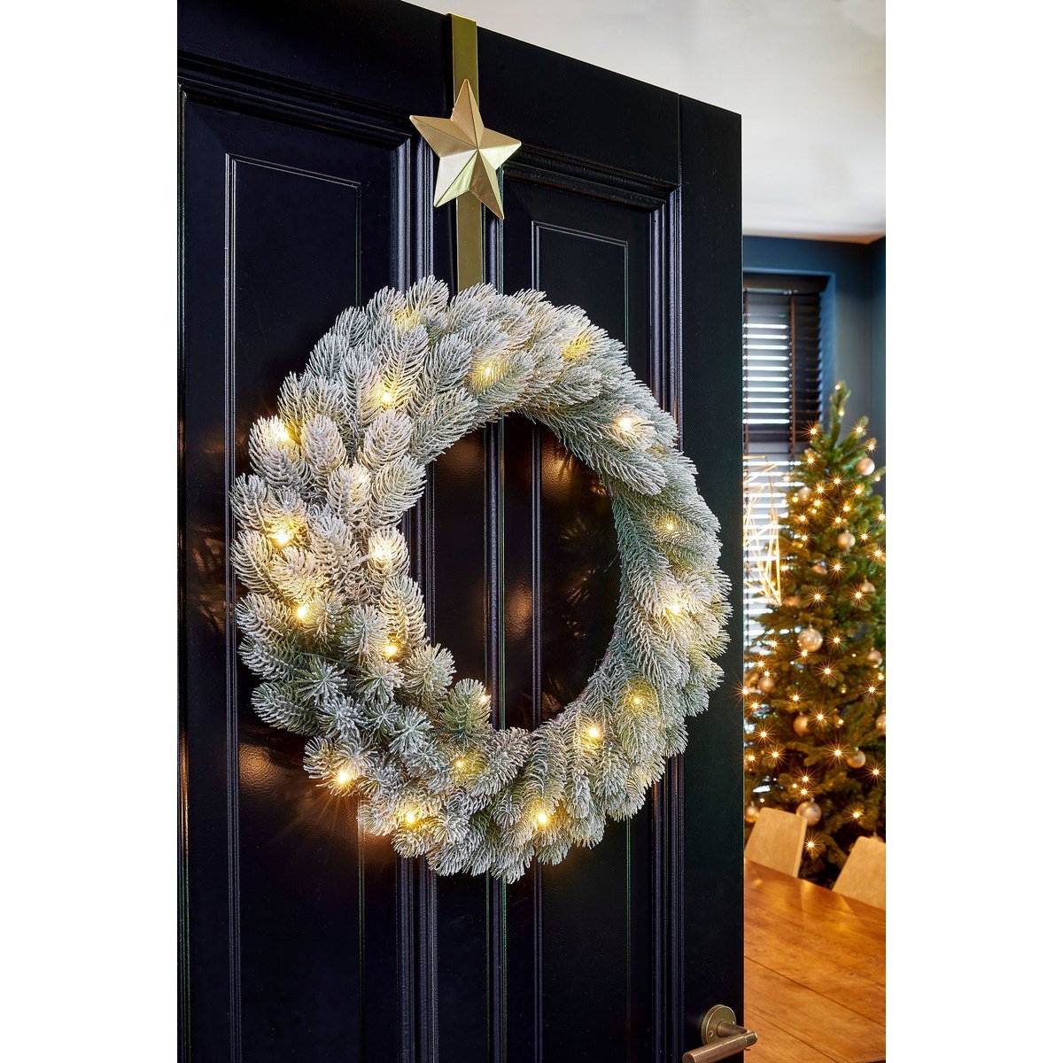 Nagoya Weihnachtskranz mit LED -Beleuchtung und Timerfunktion - H12 x Ø60 cm - Grün