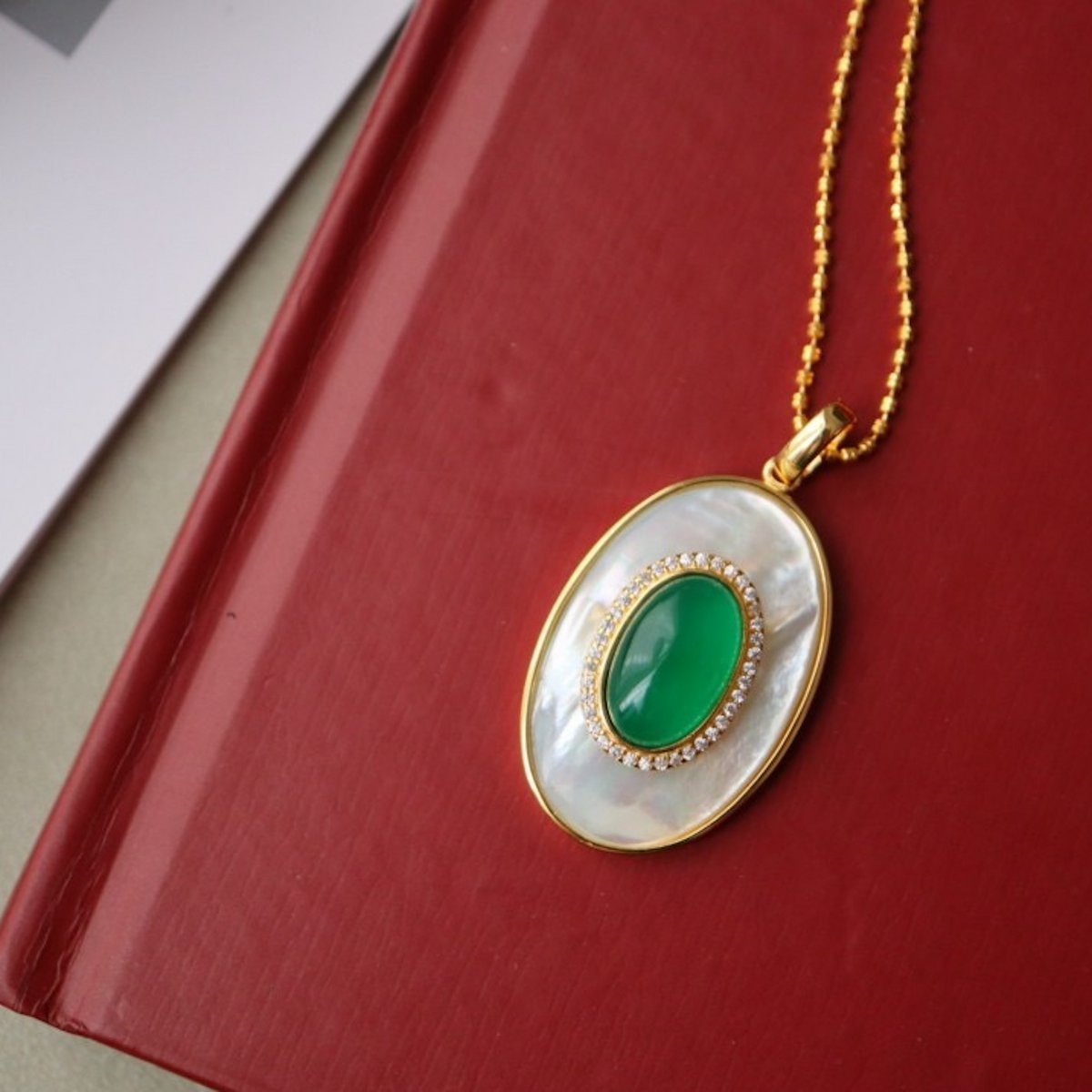 Royal Green Onyx MOP Großer ovaler Anhänger – Nur Anhänger