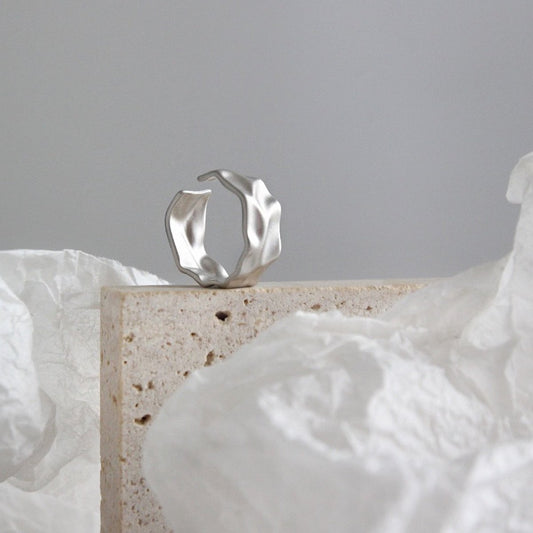 Wave n Sand - Ring aus Sterlingsilber mit Wellenstruktur