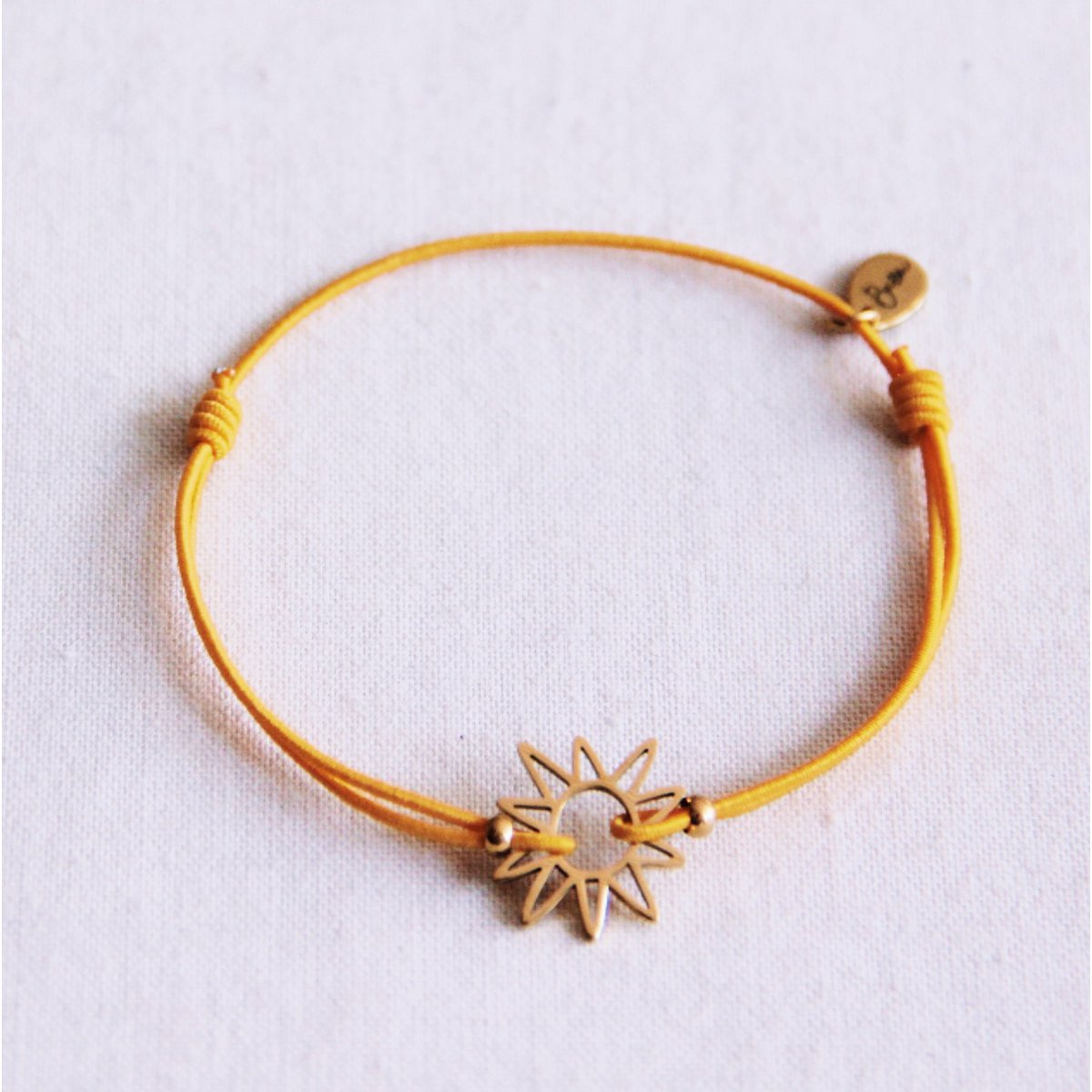 Elastisches Armband mit Sonne - Gelb Damen Mode Accessoire Schmuck Edelstahl