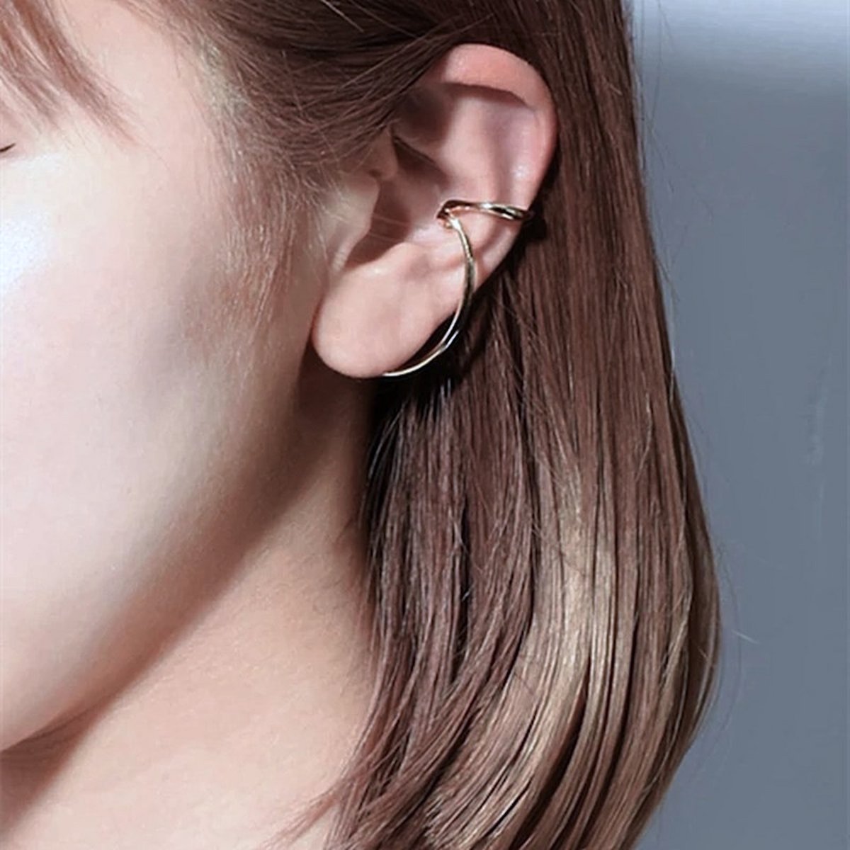 Unique earring - Silver line ear cuff - One piece